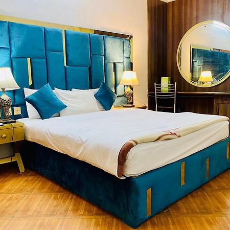 Fiesta Inn Hotel & Resorts Μουλτάν Εξωτερικό φωτογραφία