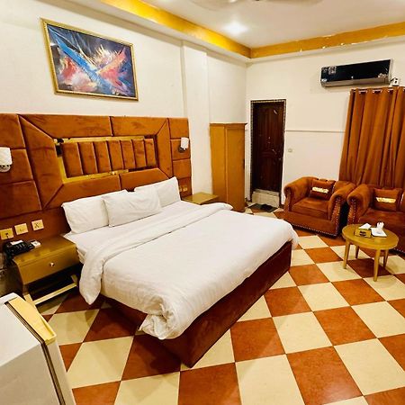 Fiesta Inn Hotel & Resorts Μουλτάν Εξωτερικό φωτογραφία