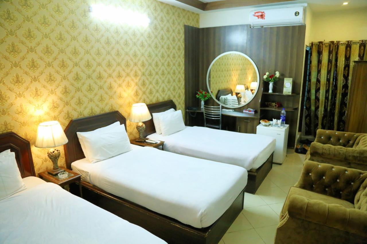 Fiesta Inn Hotel & Resorts Μουλτάν Εξωτερικό φωτογραφία