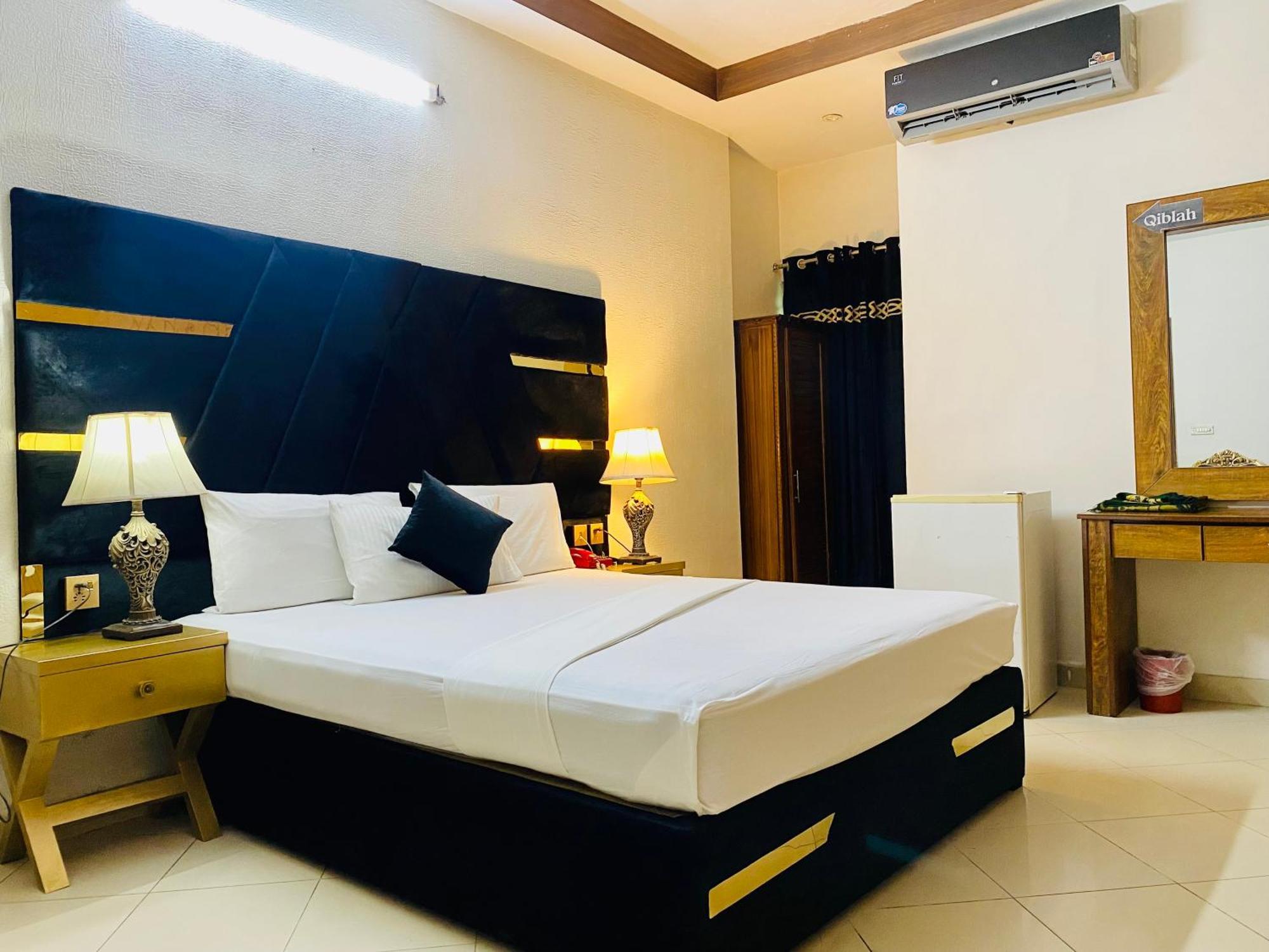 Fiesta Inn Hotel & Resorts Μουλτάν Εξωτερικό φωτογραφία