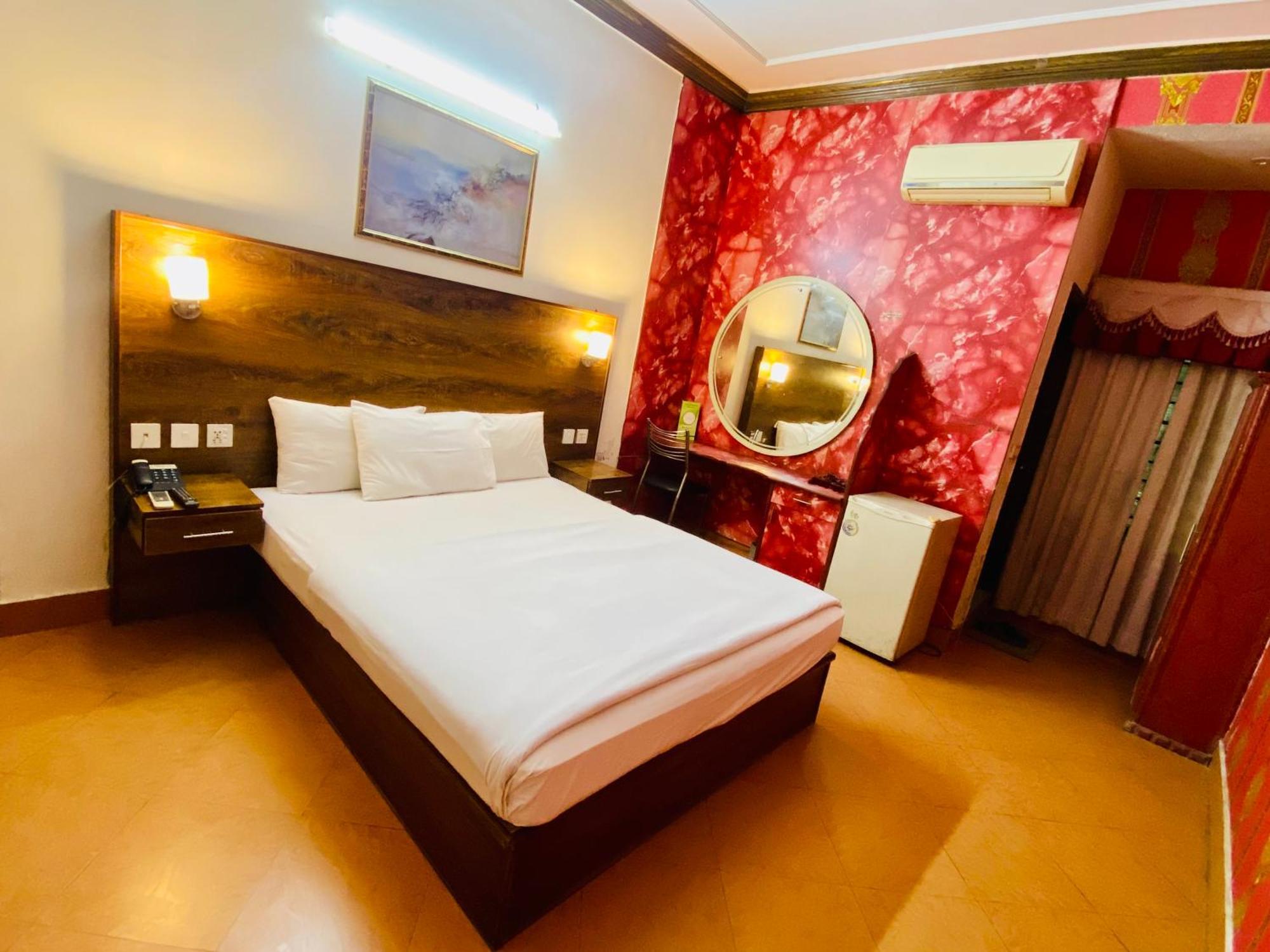 Fiesta Inn Hotel & Resorts Μουλτάν Εξωτερικό φωτογραφία